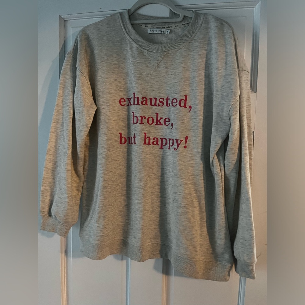 Sweatshirt w/words